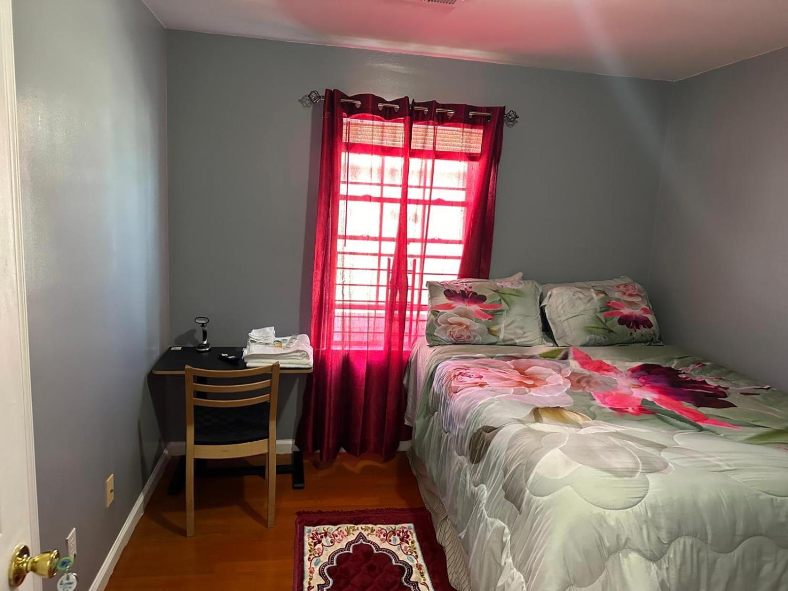 Divine Villa Guest House 65 Sherman 6Mins To Airport And 4Mins To Penn Station Νιούαρκ Εξωτερικό φωτογραφία